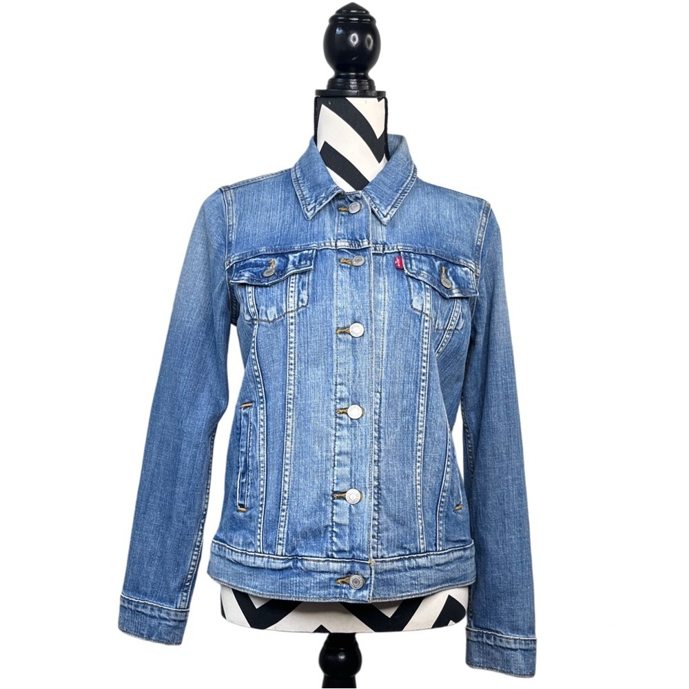 Levi's Boho Cotton Sz M Demin Trucker Jacket